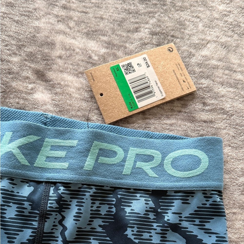 Nike Pro Light Blue Dri-FIT Shorts - Picture 3 of 8